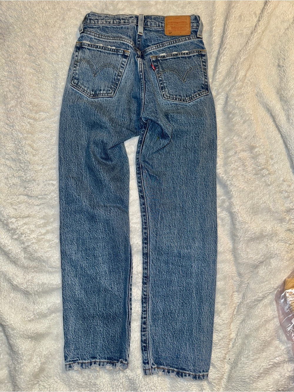 Worn Blue 501 Levi’s Size 23Wx28L - Picture 4 of 9